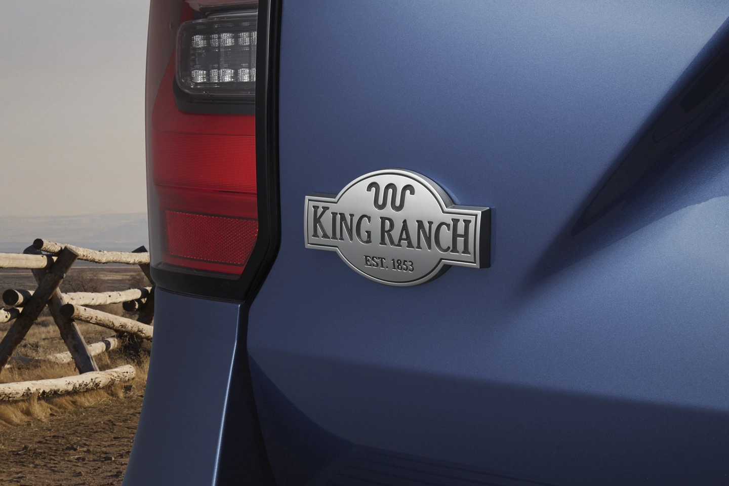 2021 Expedition King Ranch Badging