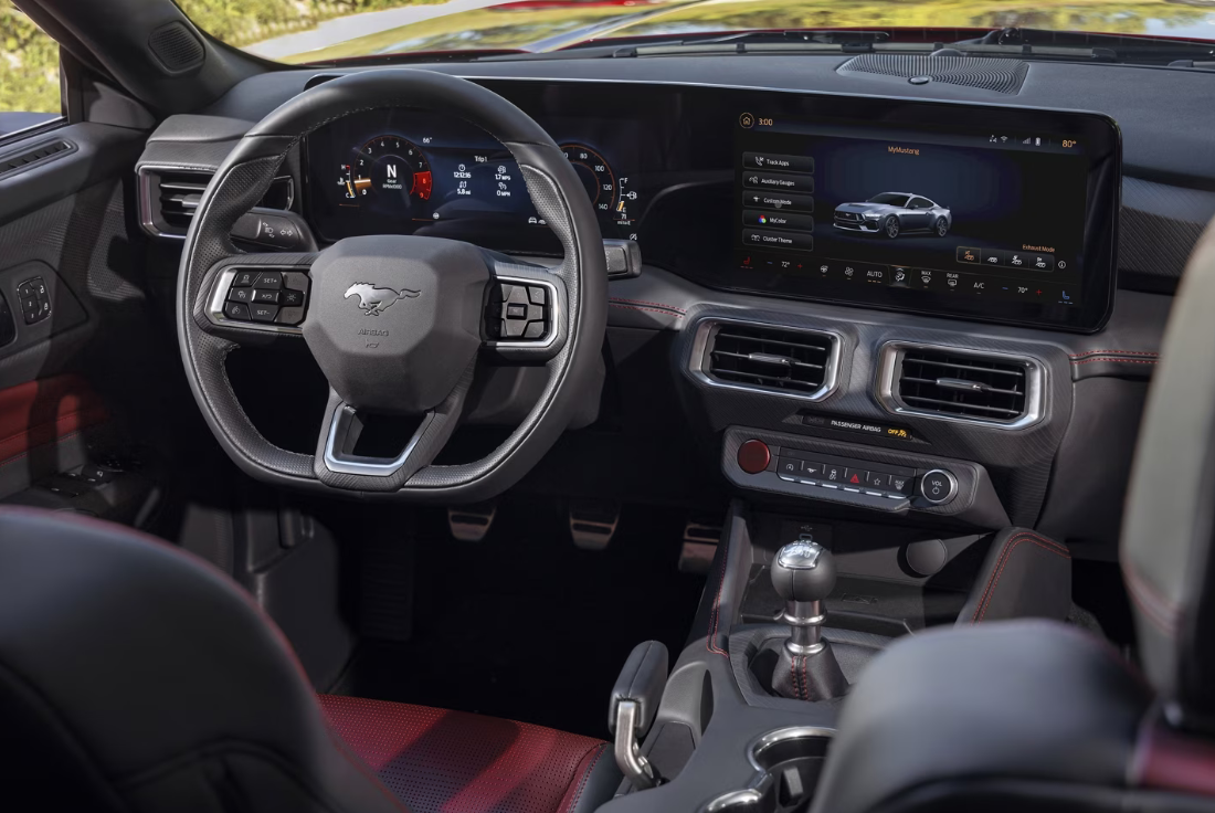 2024 Ford Mustang Dashboard