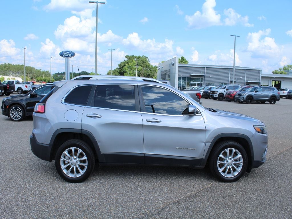 2019 Jeep Cherokee Latitude