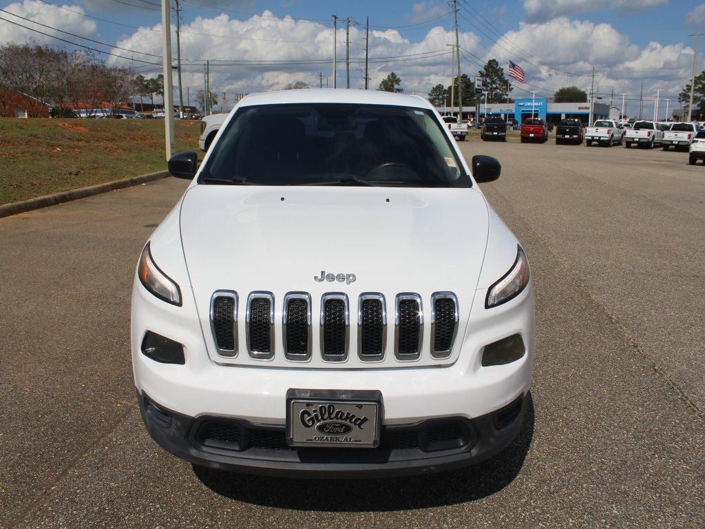2016 Jeep Cherokee Sport