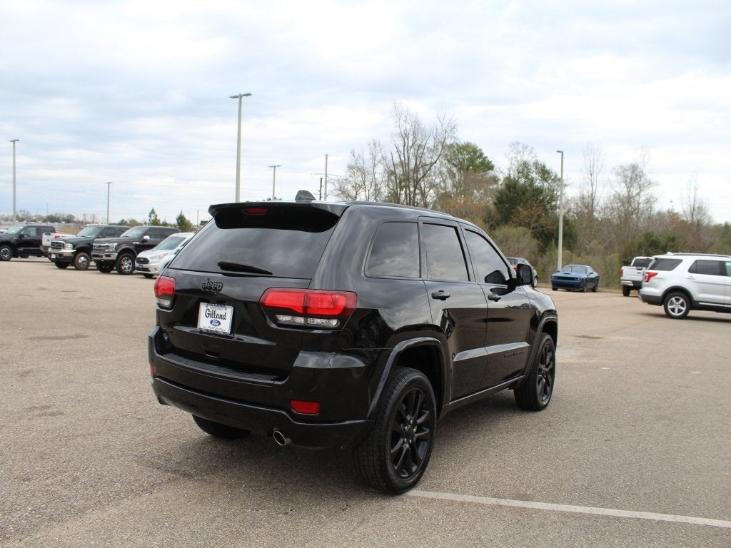 2017 Jeep Grand Cherokee Altitude