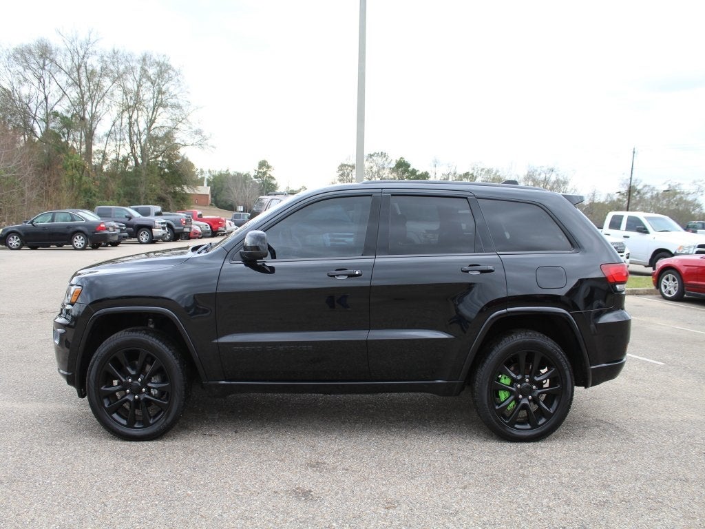 2017 Jeep Grand Cherokee Altitude