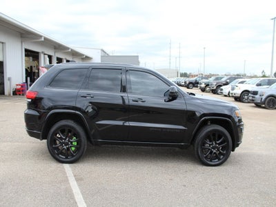 2017 Jeep Grand Cherokee Altitude