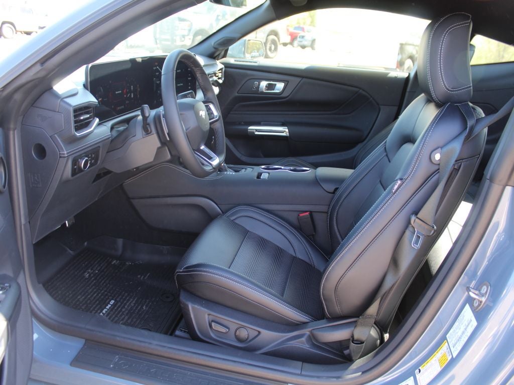 2026 Ford Mustang GT Premium Fastback