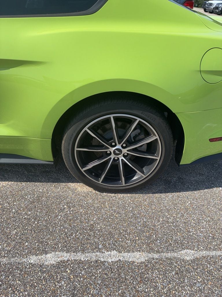 2020 Ford Mustang EcoBoost Premium
