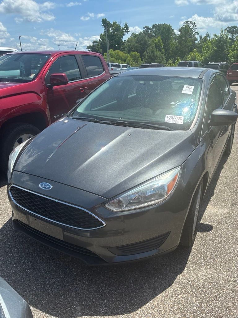 Used 2018 Ford Focus SE with VIN 1FADP3FE5JL290856 for sale in Ozark, AL