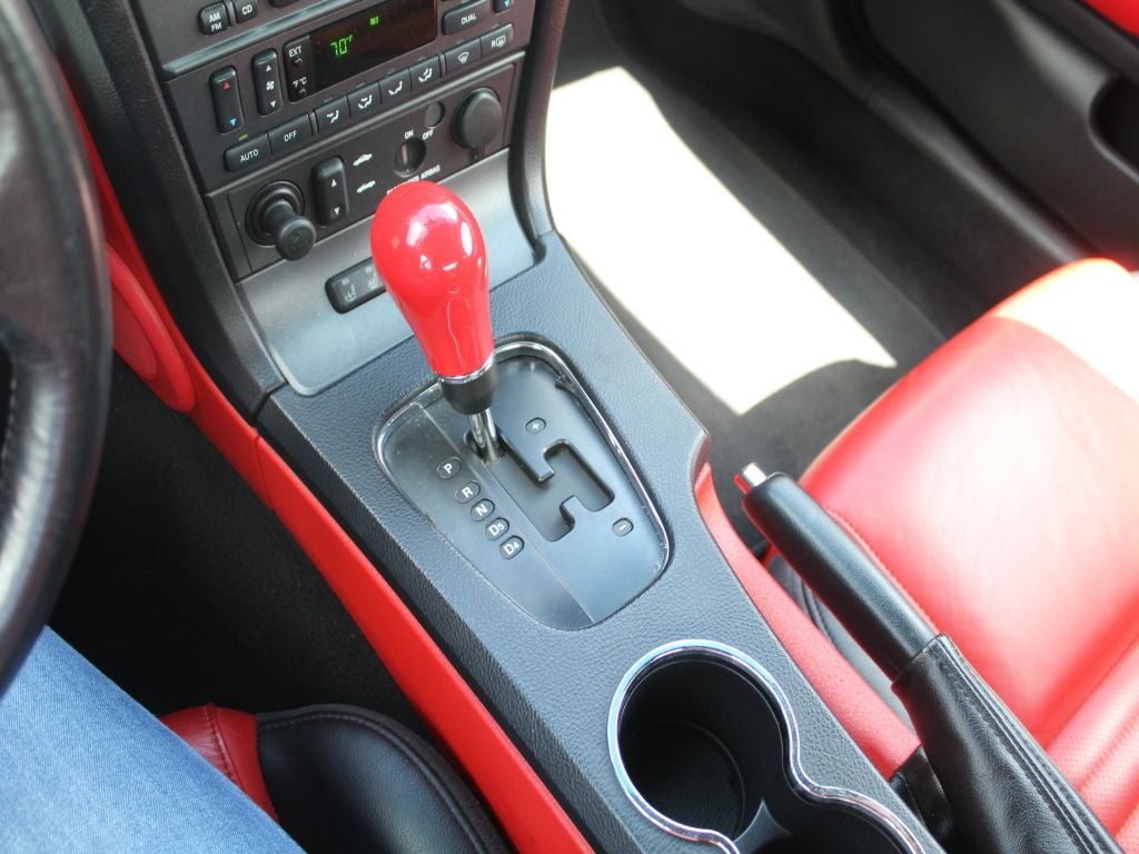 2003 Ford Thunderbird Base