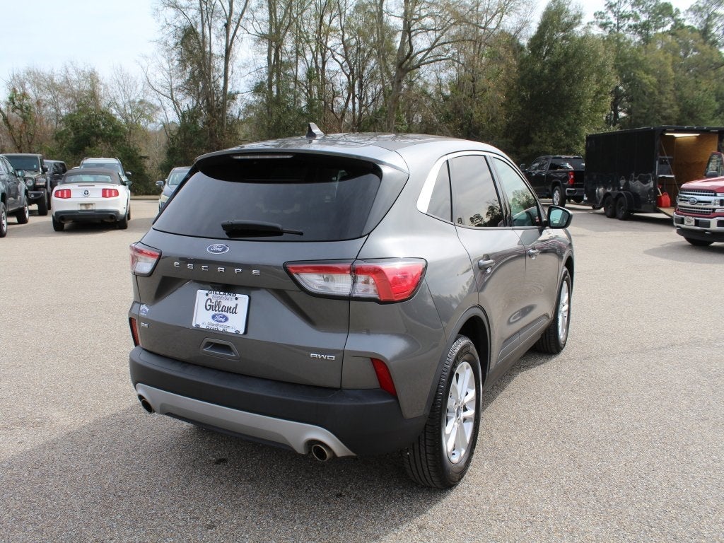 2022 Ford Escape SE