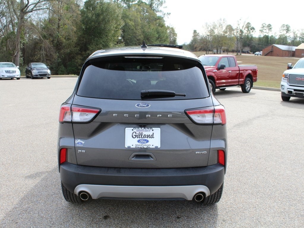 2022 Ford Escape SE