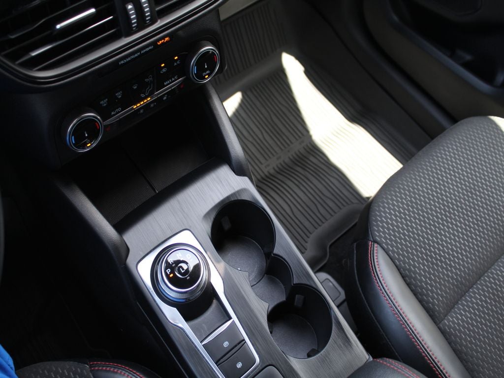 2025 Ford Escape Hybrid ST-Line Select
