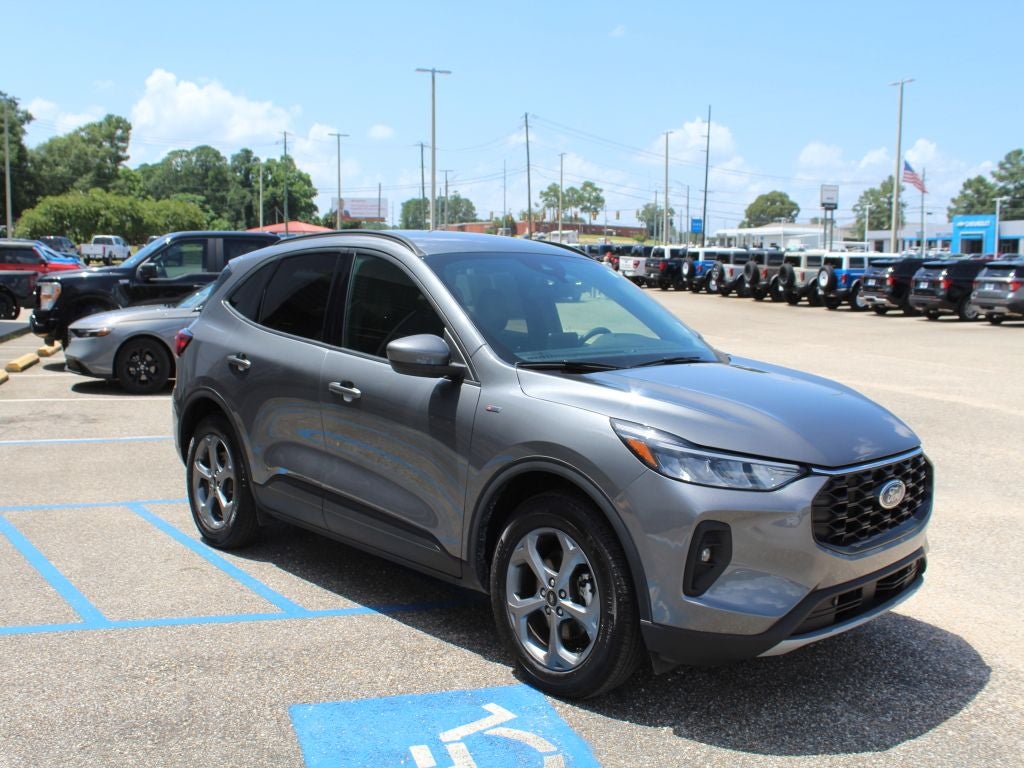 2025 Ford Escape Hybrid ST-Line Select