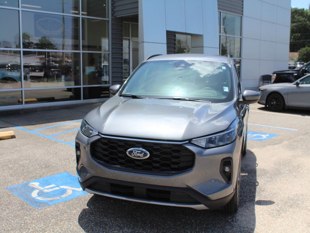 2025 Ford Escape Hybrid ST-Line Select