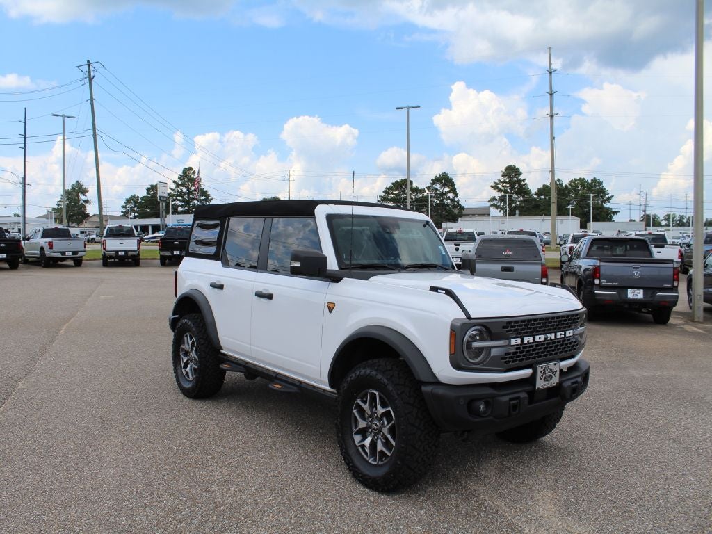 2023 Ford Bronco Badlands