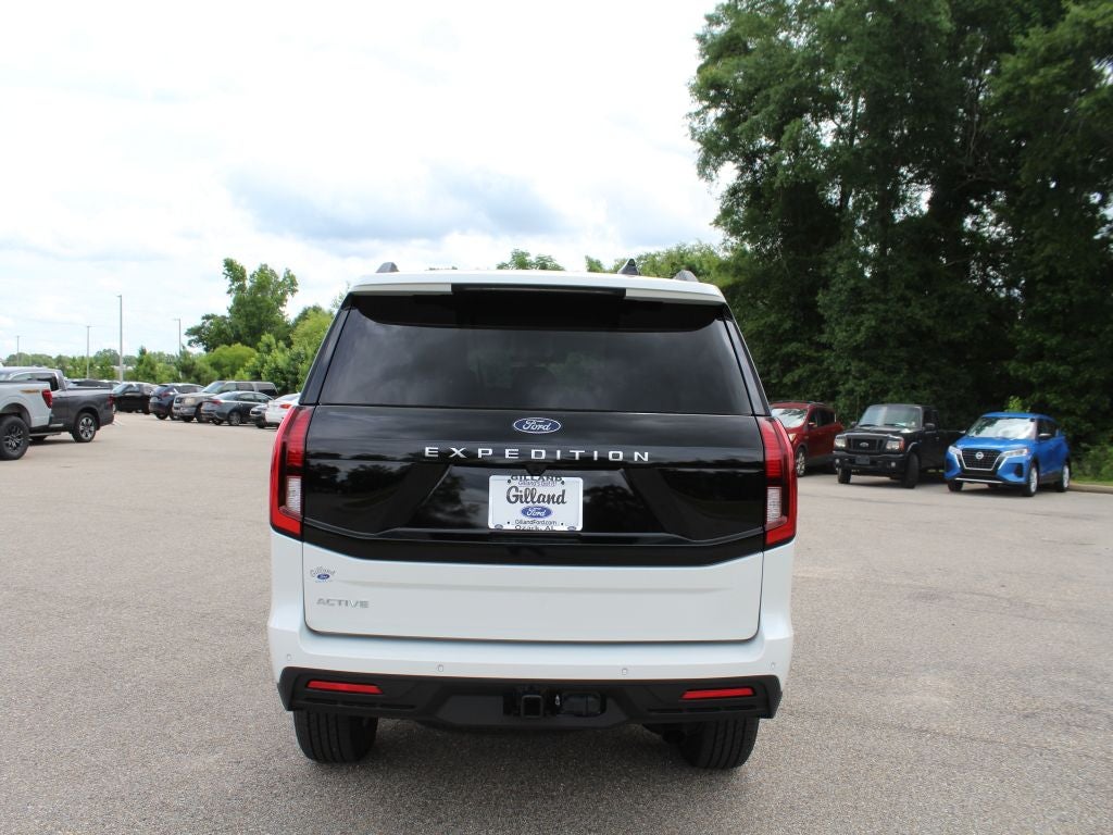 2026 Ford Expedition Active