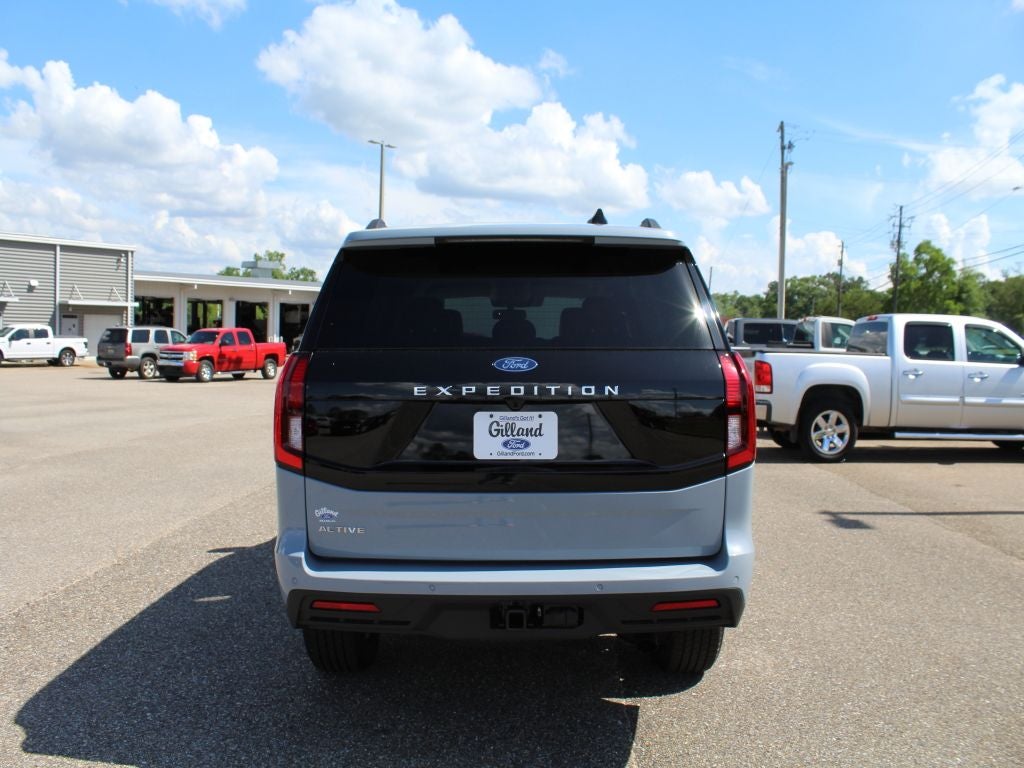2026 Ford Expedition Active