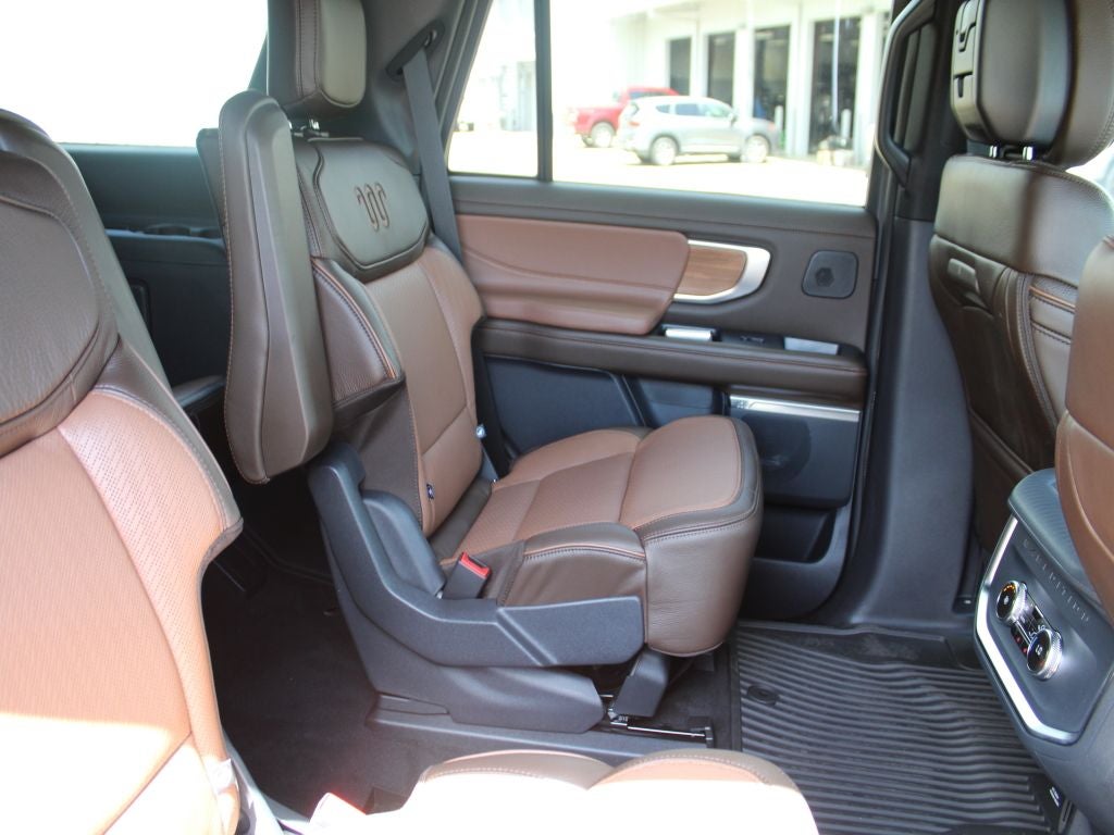 2027 Ford Expedition King Ranch