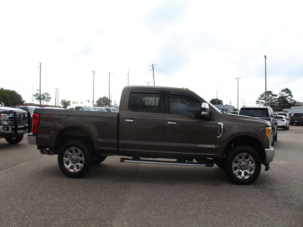 2017 Ford F-250SD Lariat