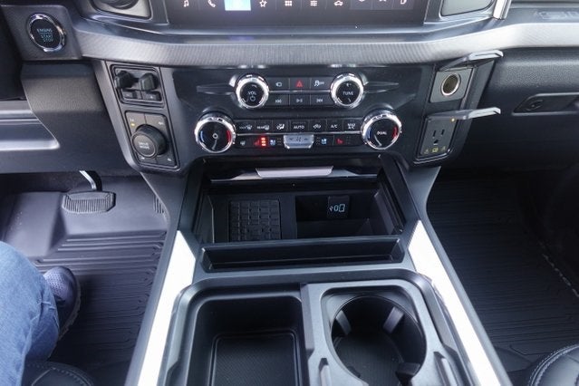 2025 Ford F-250SD Platinum