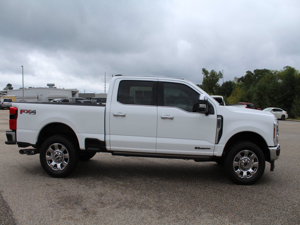2024 Ford F-250SD Lariat