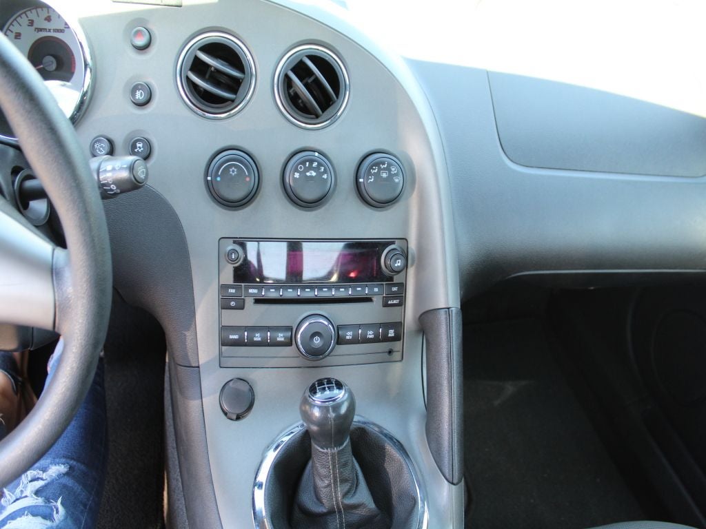 2009 Pontiac Solstice Base