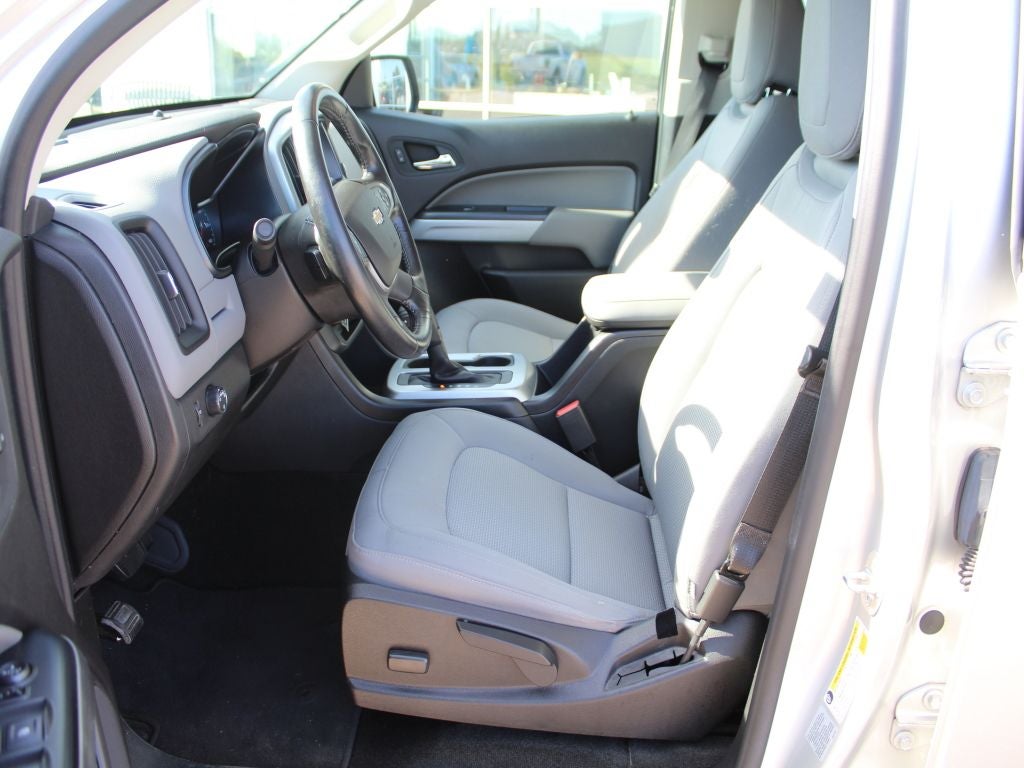 2017 Chevrolet Colorado LT