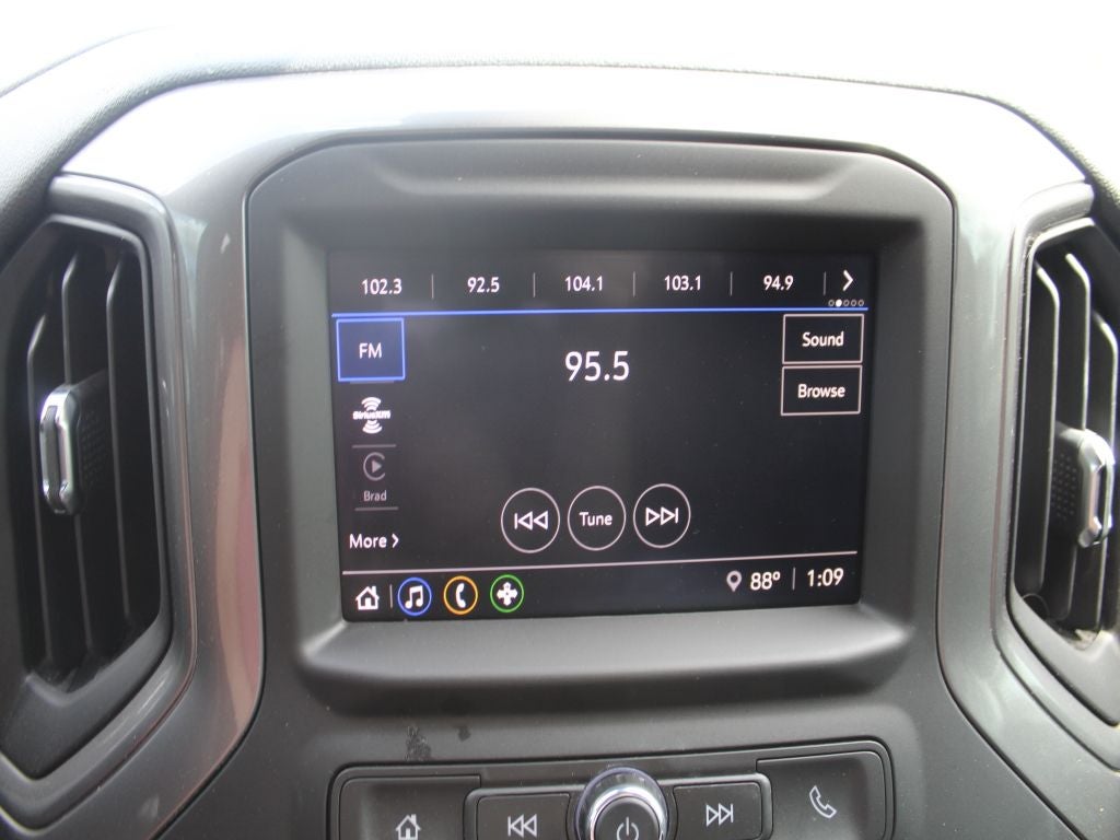 2025 Chevrolet Silverado 1500 Custom