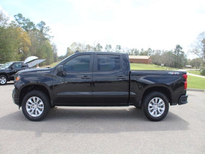 2025 Chevrolet Silverado 1500 Custom