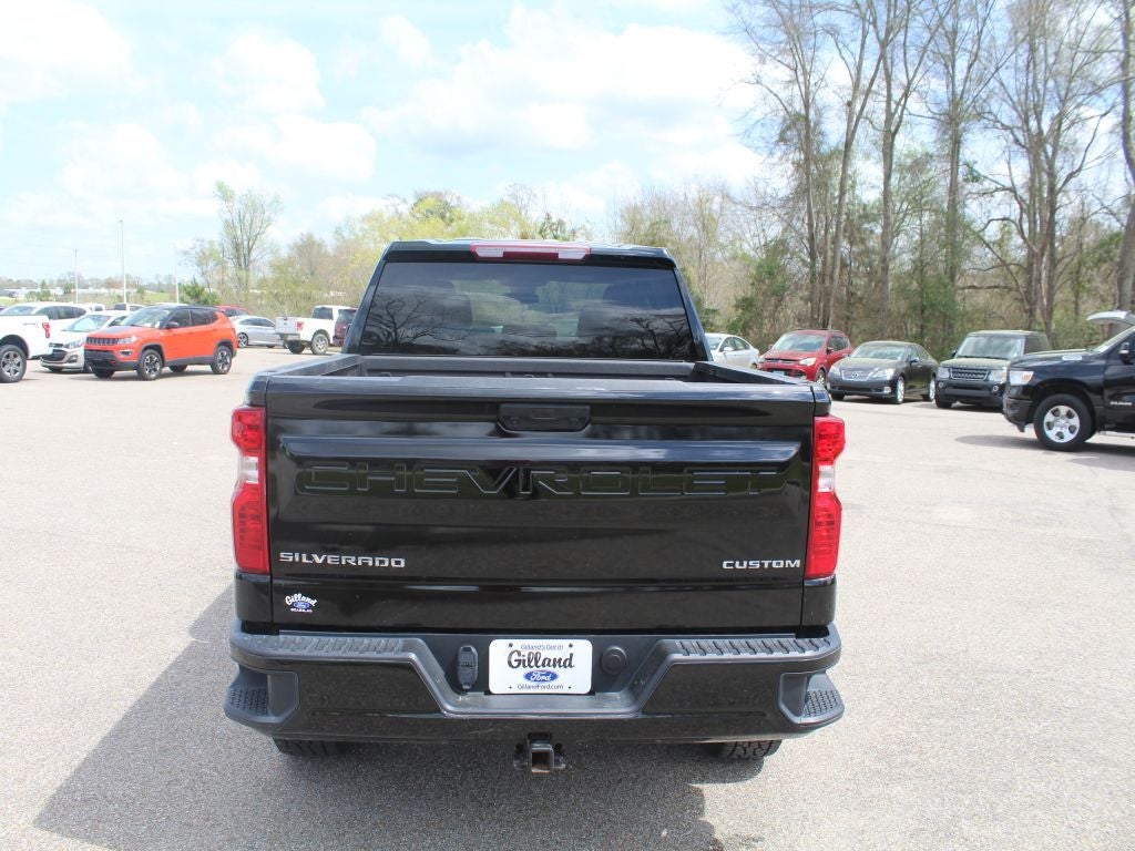 2025 Chevrolet Silverado 1500 Custom
