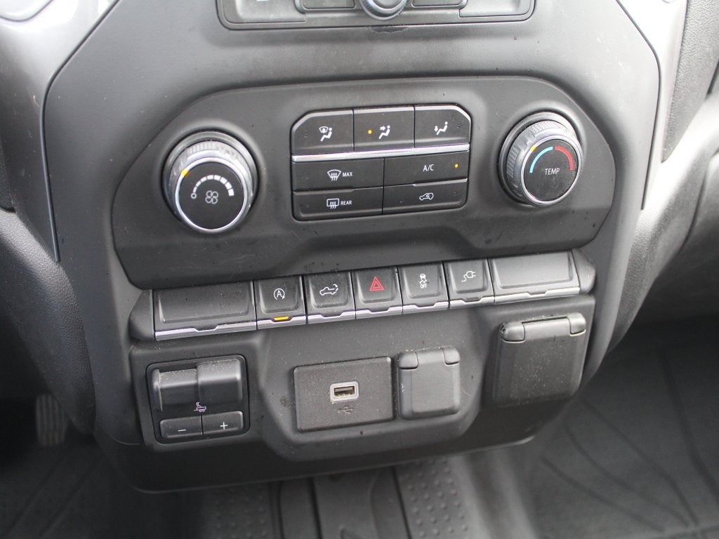 2020 Chevrolet Silverado 1500 Custom