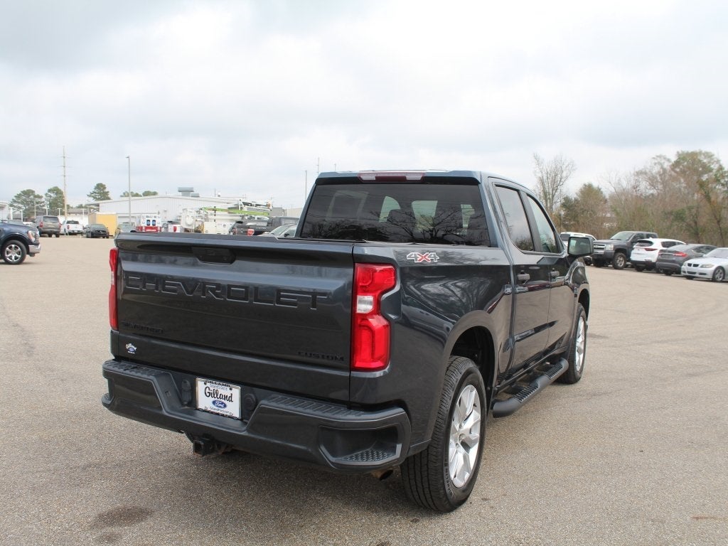 2020 Chevrolet Silverado 1500 Custom