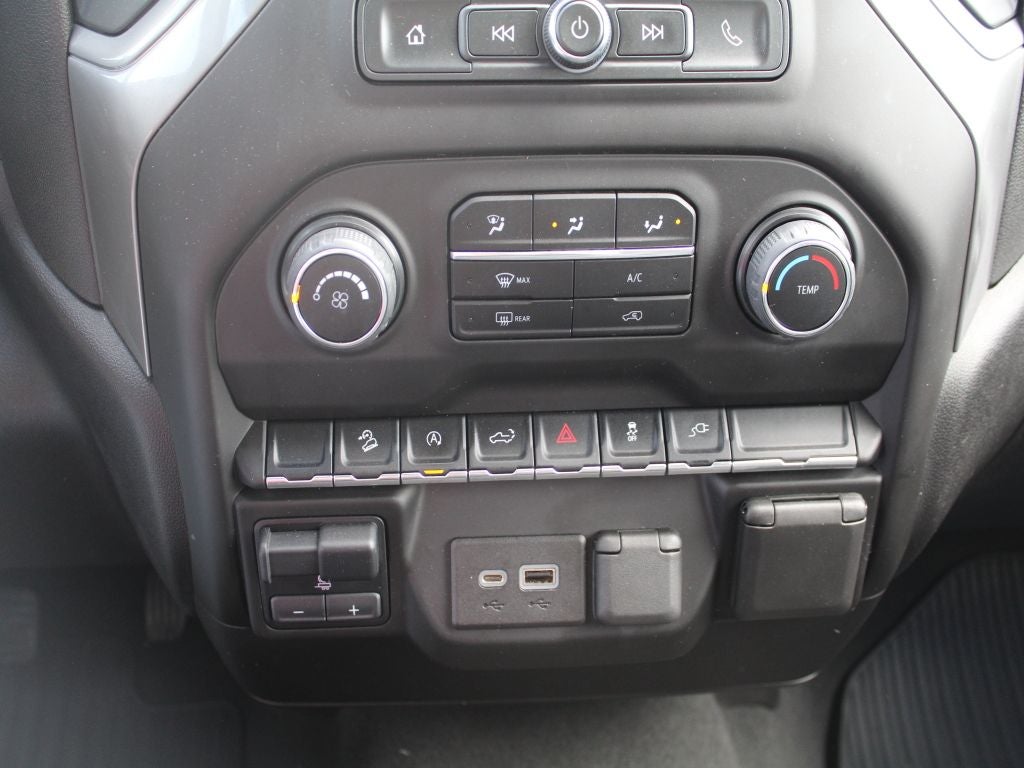 2022 Chevrolet Silverado 1500 LTD Custom Trail Boss