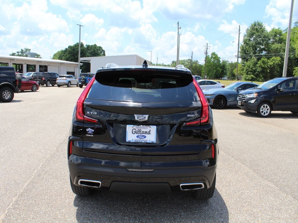 2024 Cadillac XT4 Premium Luxury