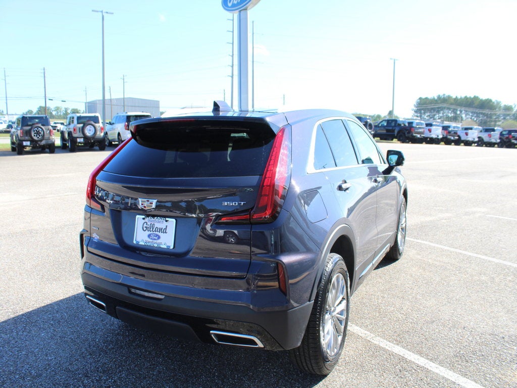 2025 Cadillac XT4 Premium Luxury
