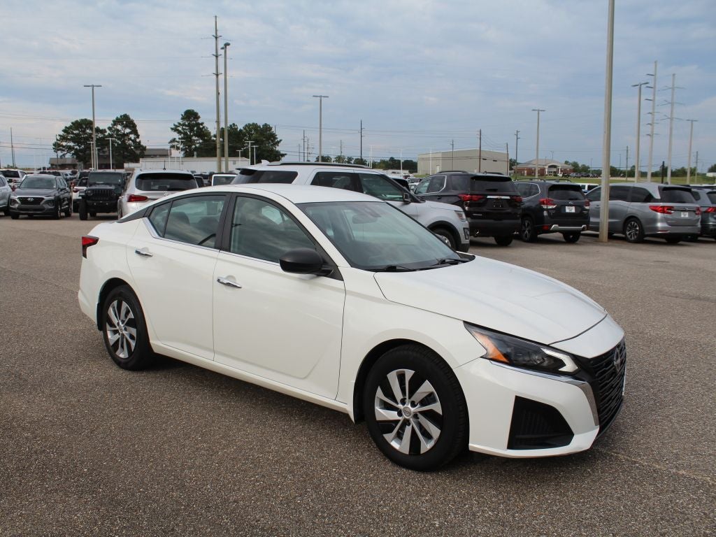 Used 2024 Nissan Altima S with VIN 1N4BL4BV6RN436731 for sale in Ozark, AL
