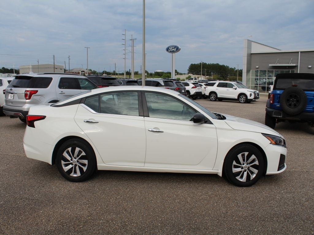 2024 Nissan Altima 2.5 S
