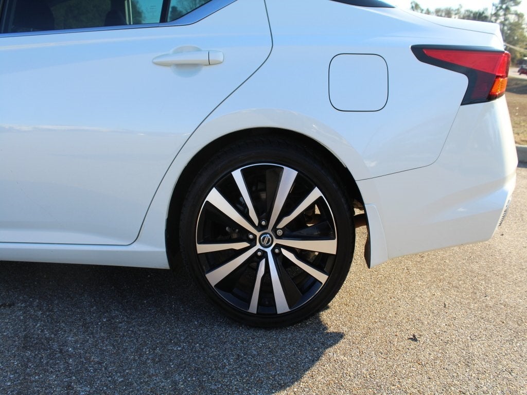 2021 Nissan Altima 2.5 SR