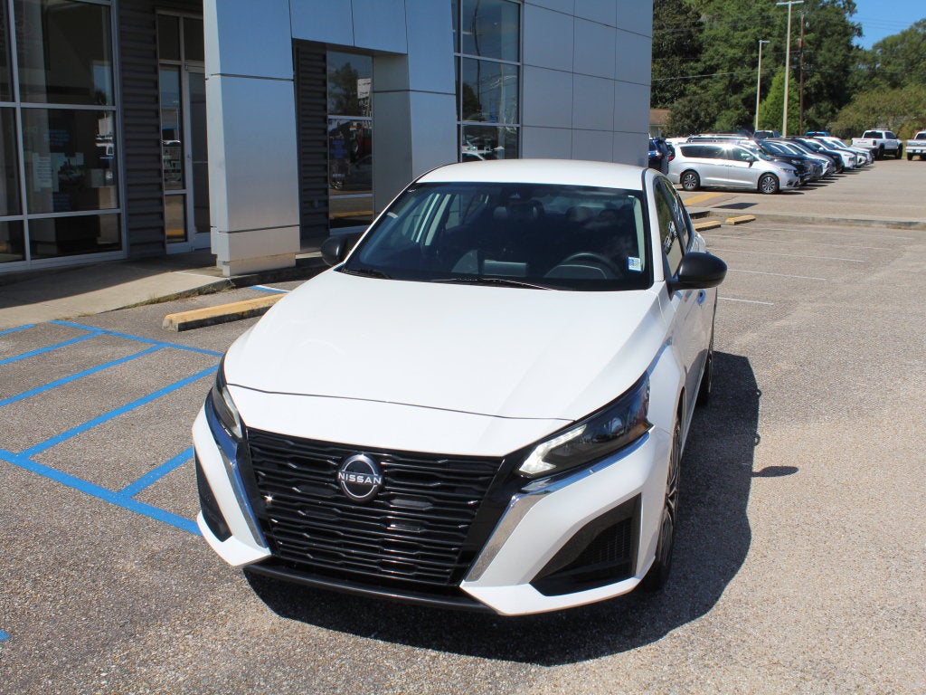 2025 Nissan Altima 2.5 SV