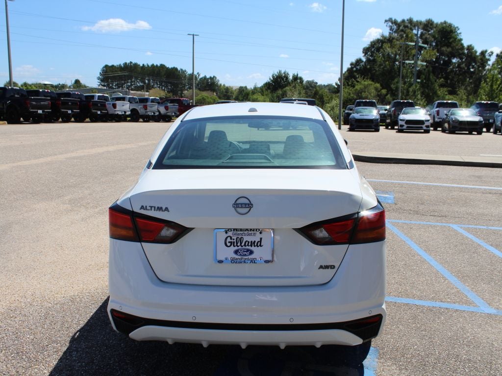 2025 Nissan Altima 2.5 SV
