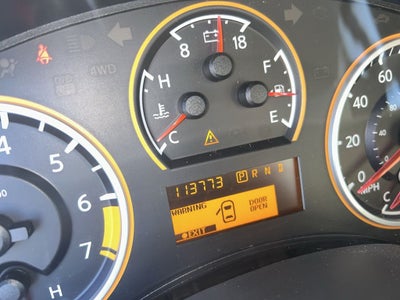 2014 Nissan Titan SV