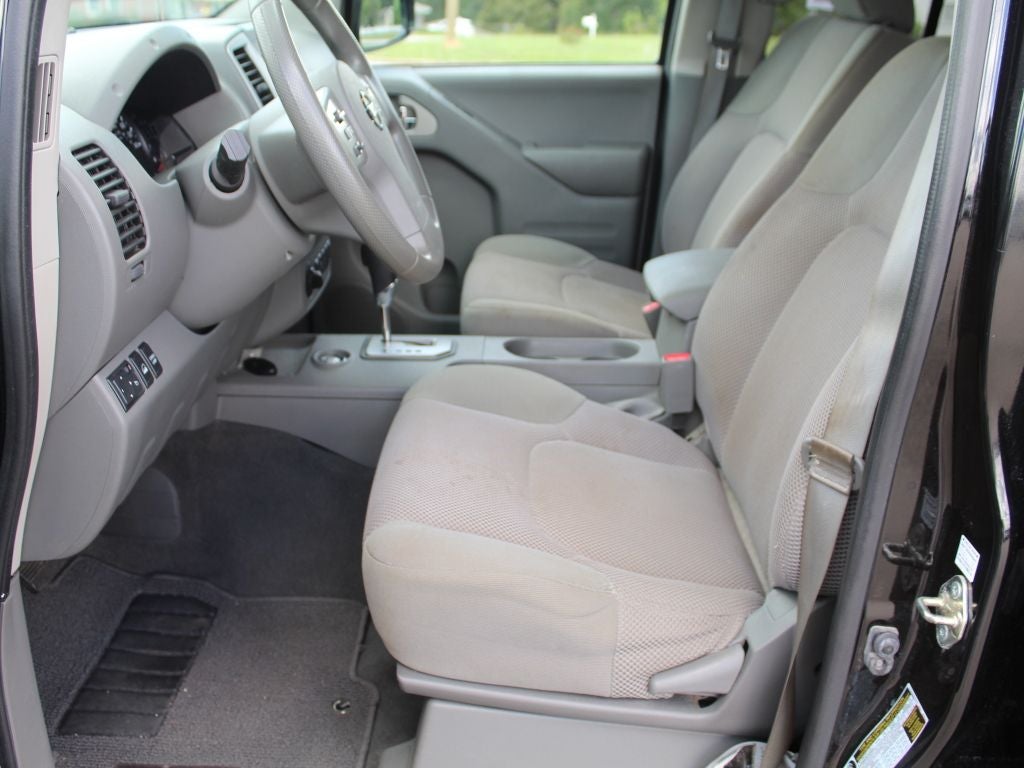 2020 Nissan Frontier SV