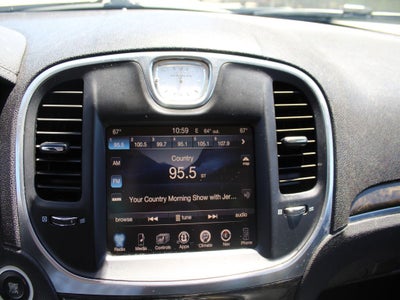 2016 Chrysler 300 C