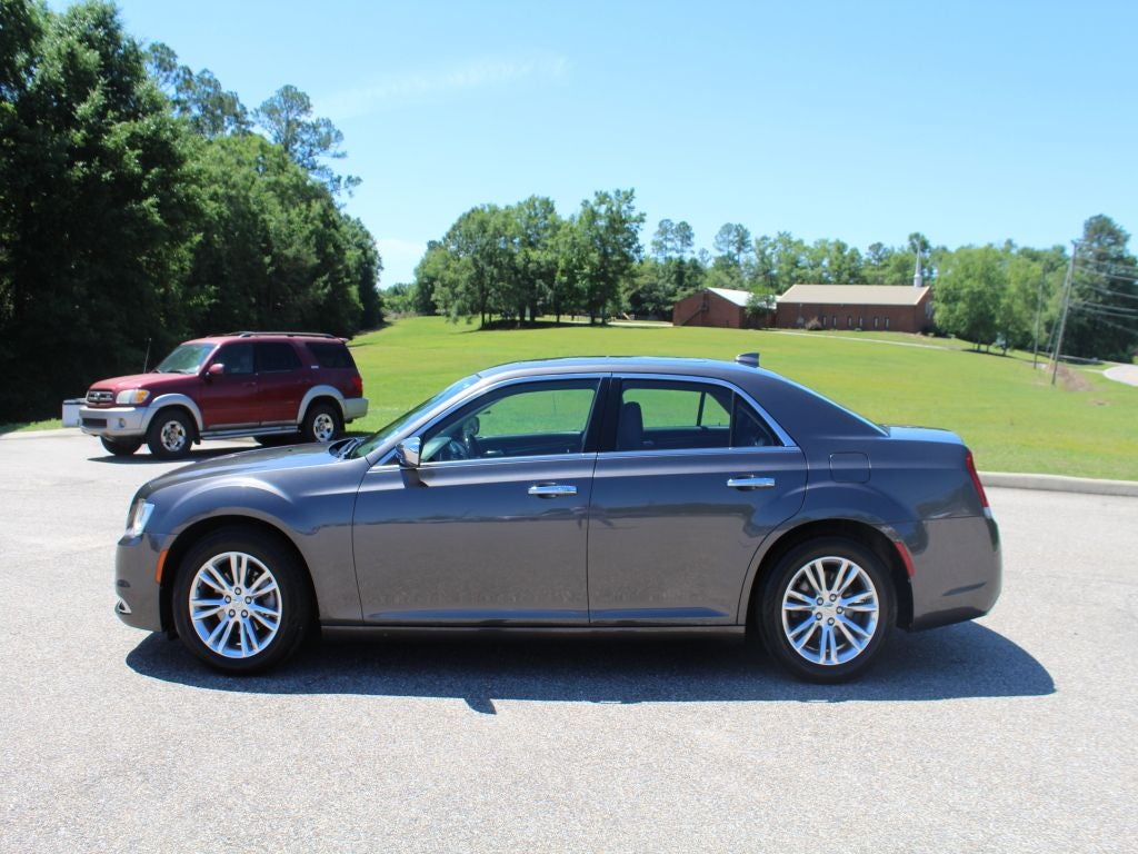 2016 Chrysler 300 C