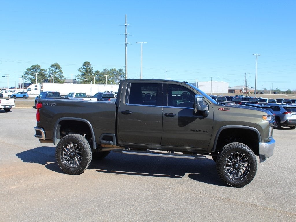 2022 Chevrolet Silverado 3500HD LTZ