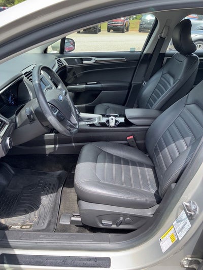 2015 Ford Fusion SE