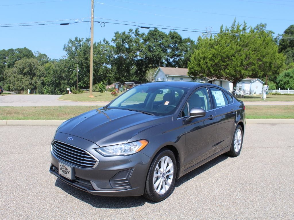 2020 Ford Fusion SE