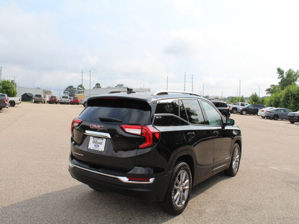 2022 GMC Terrain SLT