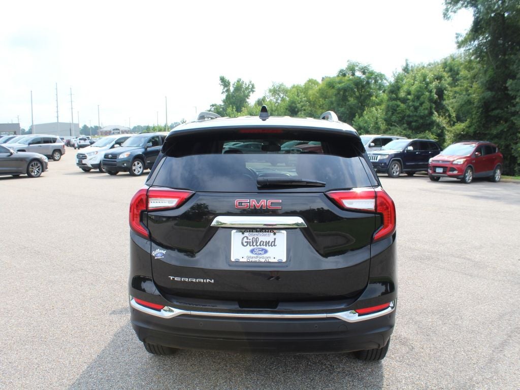 2022 GMC Terrain SLT