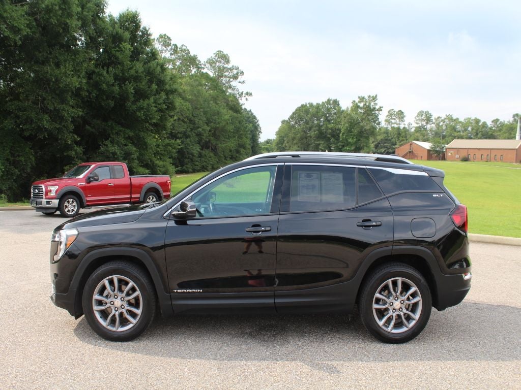 2022 GMC Terrain SLT