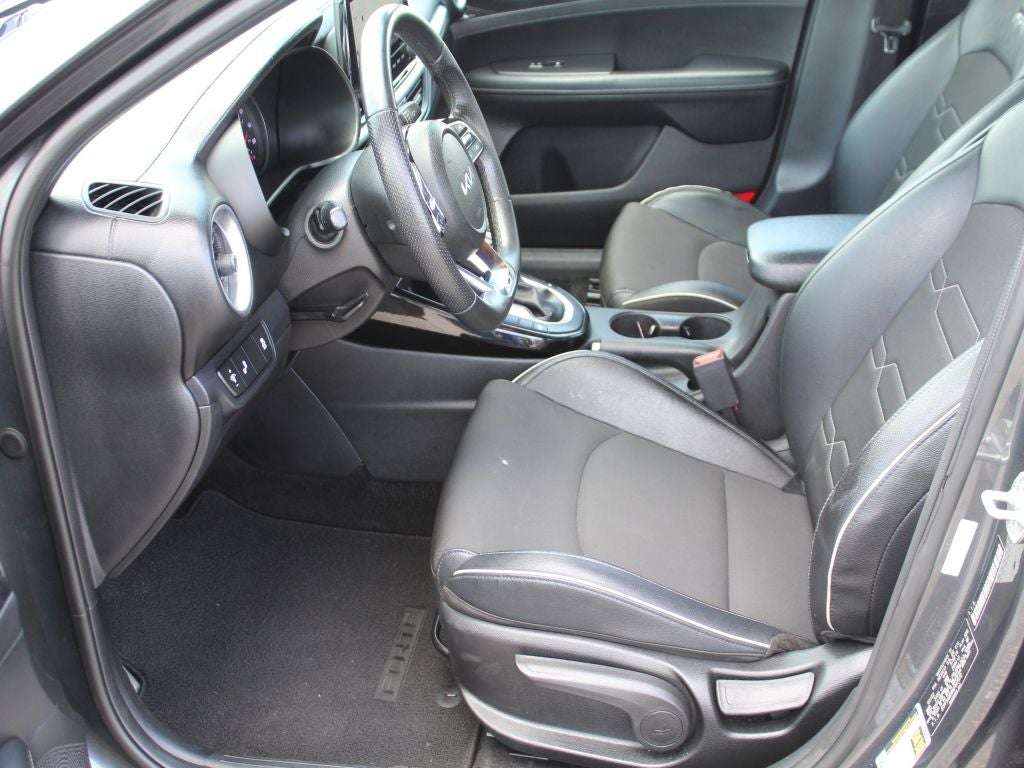 2022 Kia Forte GT-Line