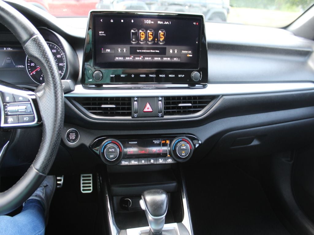 2022 Kia Forte GT-Line